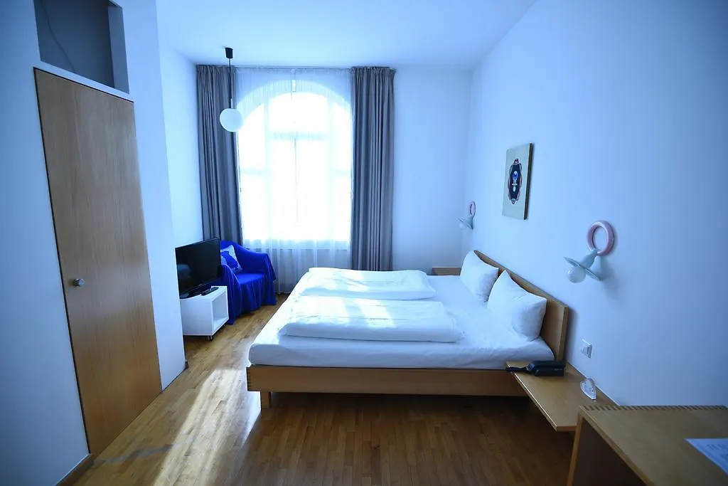 Art-Hotel Robert Mayer Frankfurt am Main Germany