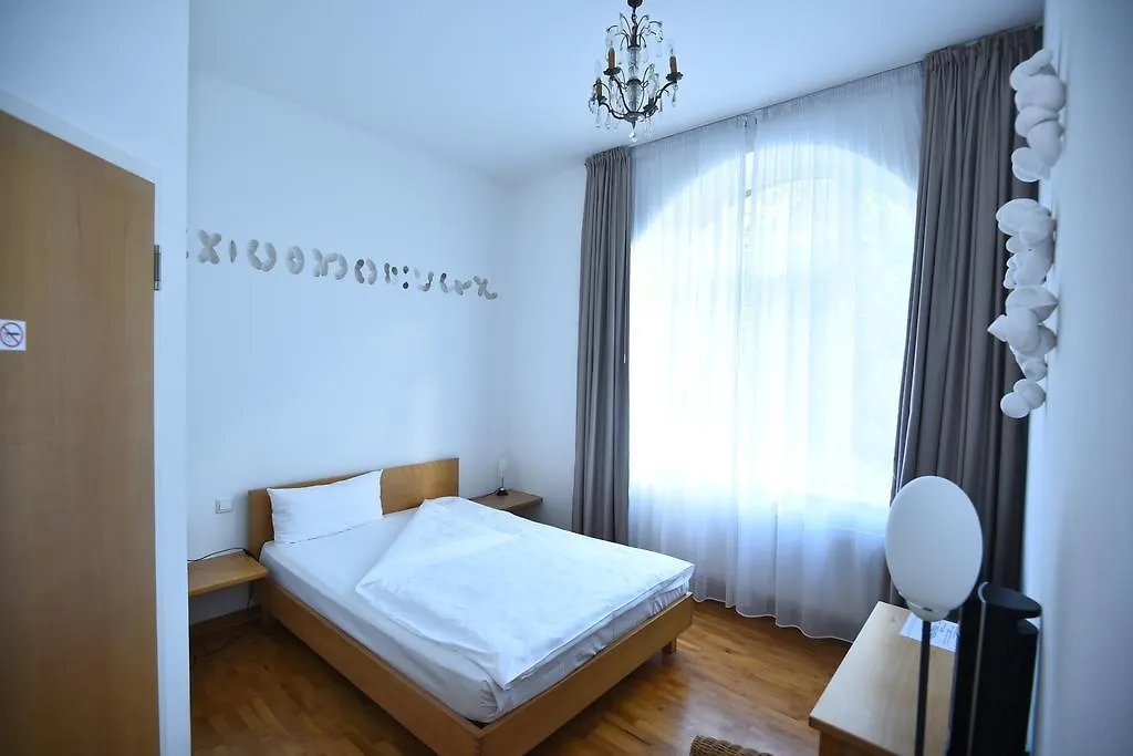 Art-Hotel Robert Mayer Fráncfort del Meno 3*,  Alemania